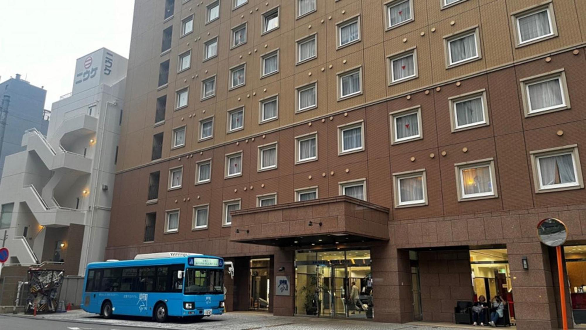 Toyoko Shinagawa Konan-guchi Tennozu Isle Tóquio